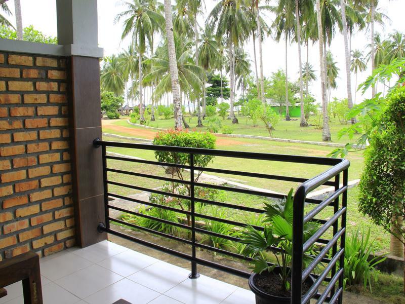 Serumpun Padi Emas Resort Telukbakau Bagian luar foto